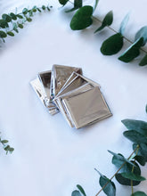 Load image into Gallery viewer, Foil Blanket